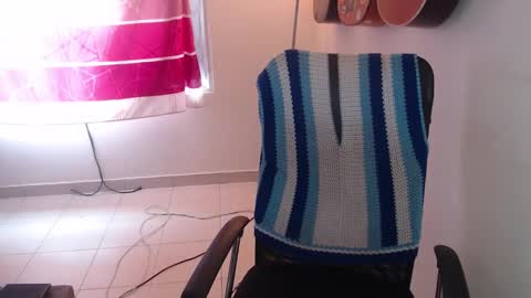 Snapshot of alice_psilocybe_sabina420 chatting on 12/01/25, 11:15 Alicia Aldara online show from 12/01/25, 11:15