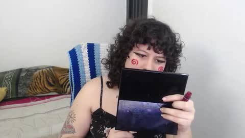 Alicia Aldara online show from 02/11/26, 07:52