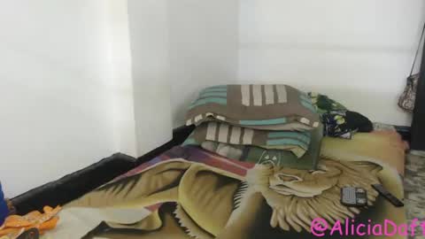 Alicia Aldara online show from 07/06/26, 03:58