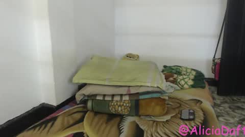 Alicia Aldara online show from 07/12/26, 02:52