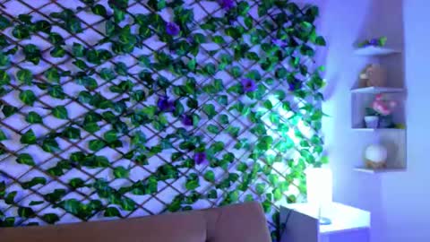 alice_rous21 online show from 10/03/25, 02:03