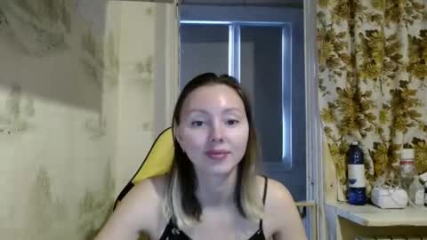 Snapshot of alice_smiles chatting on 02/09/26, 02:21 Alice smiles online show from 02/09/26, 02:21