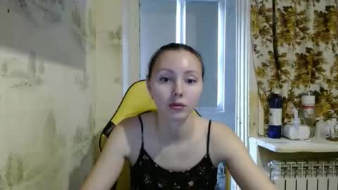Snapshot of alice_smiles chatting on 03/07/26, 10:23 Alice smiles online show from 03/07/26, 10:23
