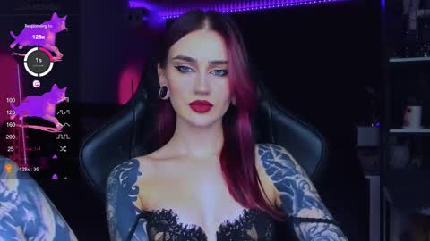 Snapshot of alice_specter chatting on 10/10/25, 06:18 Alice online show from 10/10/25, 06:18