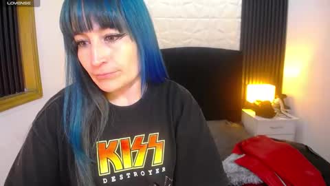 Alice online show from 12/19/24, 02:34