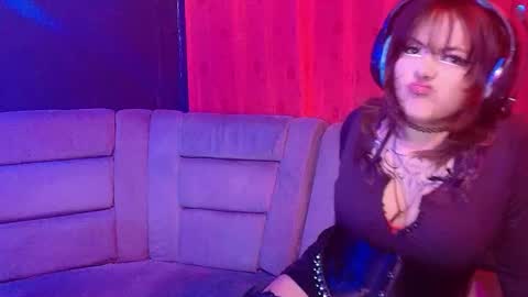 alice_von_rose online show from 05/06/26, 06:08