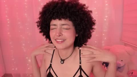 Snapshot of alice_wiinter chatting on 11/04/25, 08:19 Alice online show from 11/04/25, 08:19