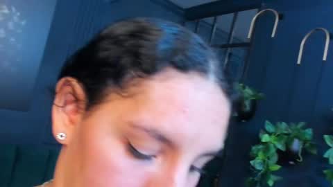 Alice and Asia online show from 10/29/25, 03:09