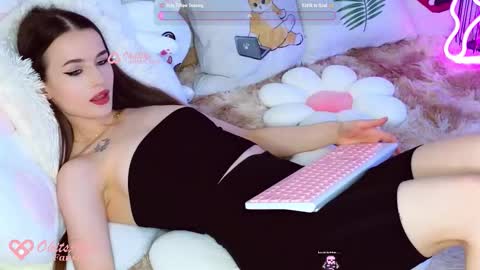 Alice   online show from 01/14/26, 07:52