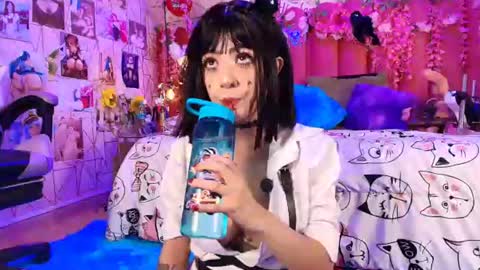     online show from 07/09/26, 09:52