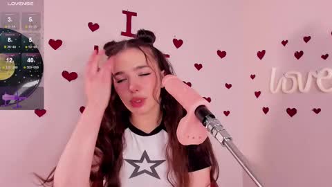 Snapshot of alicebonam chatting on 02/14/25, 06:56 Alice online show from 02/14/25, 06:56