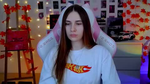 Snapshot of alicecharmy chatting on 11/07/25, 08:03 alicecharmy online show from 11/07/25, 08:03