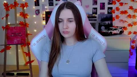 Snapshot of alicecharmy chatting on 11/10/25, 06:23 alicecharmy online show from 11/10/25, 06:23