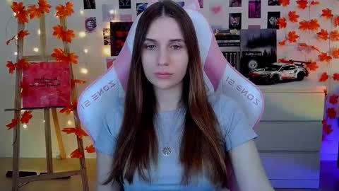 Snapshot of alicecharmy chatting on 11/16/25, 07:25 alicecharmy online show from 11/16/25, 07:25