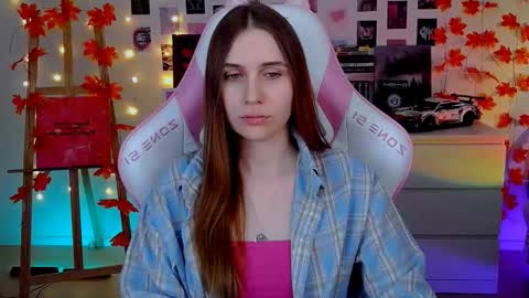 Snapshot of alicecharmy chatting on 11/17/25, 08:09 alicecharmy online show from 11/17/25, 08:09