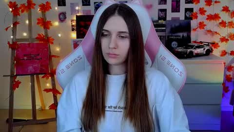 Snapshot of alicecharmy chatting on 11/21/25, 08:35 alicecharmy online show from 11/21/25, 08:35