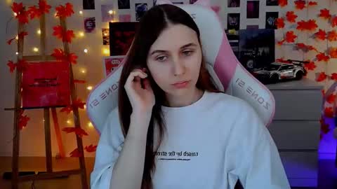 Snapshot of alicecharmy chatting on 11/23/25, 07:30 alicecharmy online show from 11/23/25, 07:30