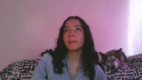 Snapshot of aliceclair_ chatting on 10/26/25, 07:53 aliceclair_ online show from 10/26/25, 07:53