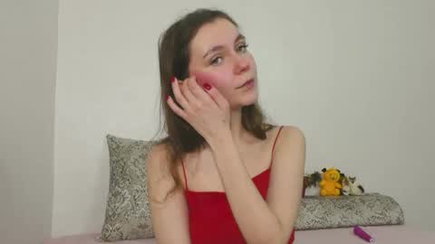 Snapshot of alicecutest chatting on 12/04/25, 03:32 Alice online show from 12/04/25, 03:32