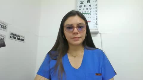 alicee16 online show from 01/10/25, 06:49