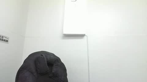 alicee16 online show from 01/11/25, 07:59