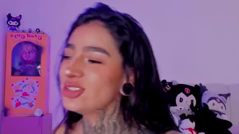 Alice  online show from 11/05/25, 05:24