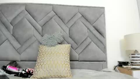 Alicee online show from 07/23/26, 01:42