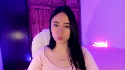 Aliceee  ..   97YP9VWGZHrefnav wishlist lists 1 online show from 02/13/25, 12:11