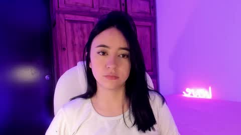 Aliceee  ..   97YP9VWGZHrefnav wishlist lists 1 online show from 02/21/25, 05:09