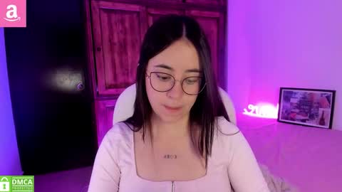 Snapshot of alicee_2 chatting on 01/16/26, 09:35 Aliceee .. 97YP9VWGZHrefnav wishlist lists 1 online show from 01/16/26, 09:35