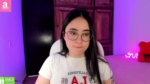 Aliceee  ..   97YP9VWGZHrefnav wishlist lists 1 online show from 06/24/26, 05:56