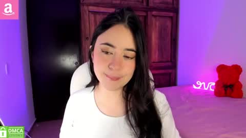 Aliceee  ..   97YP9VWGZHrefnav wishlist lists 1 online show from 07/10/26, 12:04