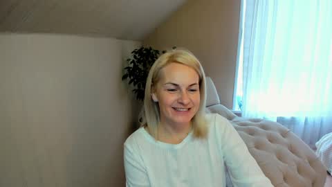 Alicee online show from 12/31/24, 09:31