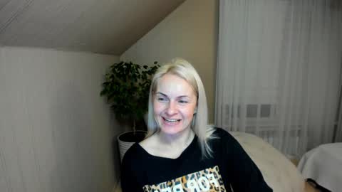 Alicee online show from 01/03/25, 09:05