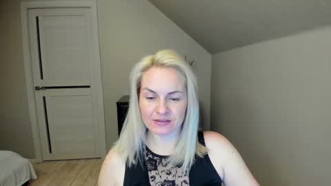 Alicee online show from 02/20/25, 06:57
