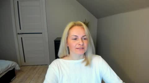 Alicee online show from 02/23/25, 02:04