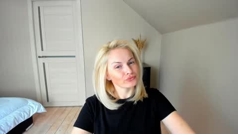 Alicee online show from 02/27/25, 01:17