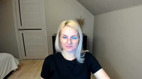 Alicee online show from 02/28/25, 07:14