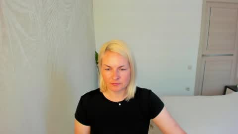 Alicee online show from 06/10/26, 08:57