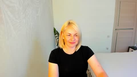 Alicee online show from 06/12/26, 09:52