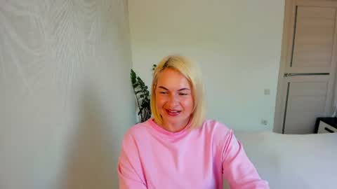 Alicee online show from 06/21/26, 08:28