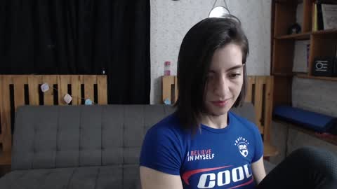 alicee_logan_ online show from 01/08/25, 01:53