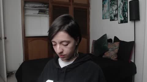 alicee_logan_ online show from 12/03/25, 01:46