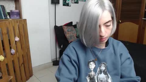 alicee_logan_ online show from 02/18/26, 03:24