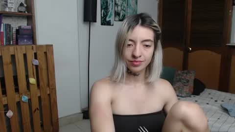alicee_logan_ online show from 07/03/26, 01:56