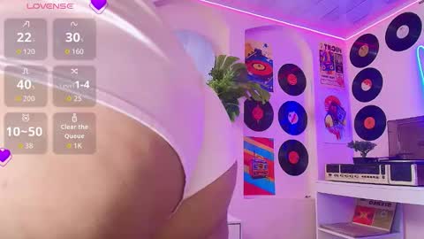 Danna online show from 09/10/25, 11:32