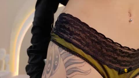 Snapshot of alicee_rodriguez chatting on 11/07/25, 04:29 alice online show from 11/07/25, 04:29