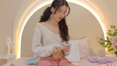 Snapshot of alicee_rodriguez chatting on 11/29/25, 06:55 alice online show from 11/29/25, 06:55