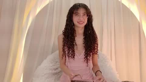 Snapshot of alicee_rodriguez chatting on 07/09/26, 06:12 alice online show from 07/09/26, 06:12