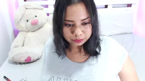Snapshot of alicefox129439 chatting on 12/07/24, 02:42 alicefox129439 online show from 12/07/24, 02:42